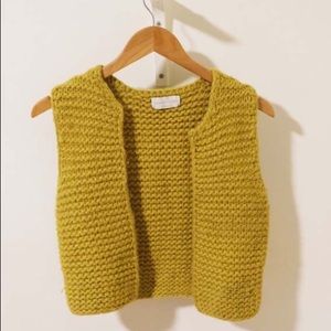 Super soft thick knit yellow vest